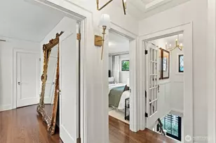 2400 E Roanoke St, Seattle, WA 98112 - Photo 12