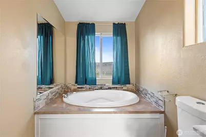 20262 Road B.5 NE, Soap Lake, WA 98851 - Photo 6