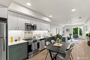 6109 Phinney Ave N, Seattle, WA 98103 - Photo 10