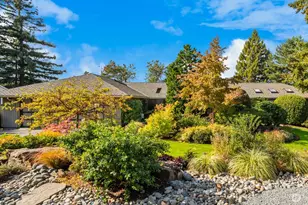 2325 88th Ave NE, Clyde Hill, WA 98004 - Photo 4