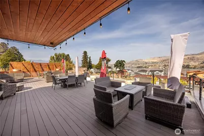 2037 W Woodin Avenue, Chelan, WA 98816 - Photo 24