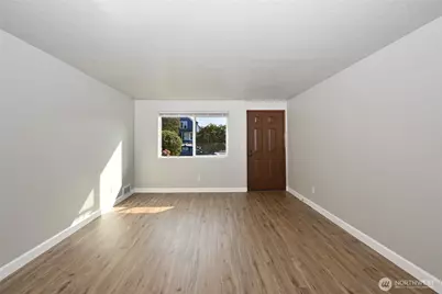 2210 2212 Colby Avenue, Everett, WA 98204 - Photo 8