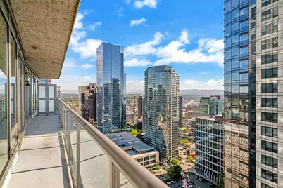 650 Bellevue Way NE #2903, Bellevue, WA 98004 - Photo 30