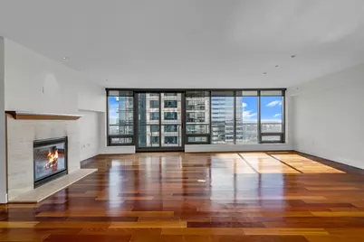 650 Bellevue Way NE #2903, Bellevue, WA 98004 - Photo 2