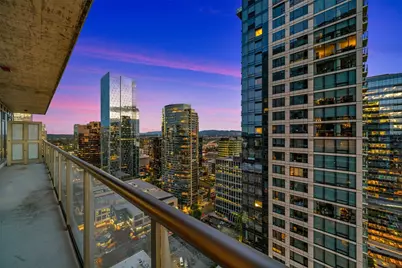 650 Bellevue Way NE #2903, Bellevue, WA 98004 - Photo 32