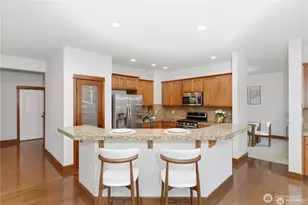 3130 171st Pl SE, Bothell, WA 98012 - Photo 2