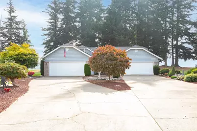 6842 Raspberry Drive #B, Everson, WA 98247 - Photo 2