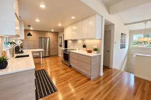 401 109th Ave SE, Bellevue, WA 98004 - Photo 4