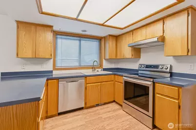 10021 NE 20th Street, Vancouver, WA 98664 - Photo 8