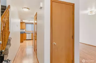 10021 NE 20th St, Vancouver, WA 98664 - Photo 4