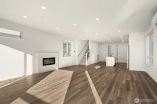 4027 Aberdeen Wy NE, Newcastle, WA 98056 - Photo 6