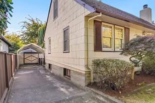 3007 NW 64th St, Seattle, WA 98107 - Photo 2