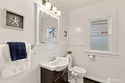 343 NW 74th Street, Seattle, WA 98117 - Photo 14