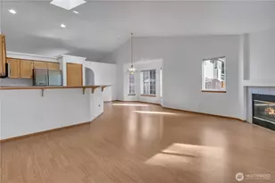 21819 SE 249th Pl, Maple Valley, WA 98038 - Photo 14