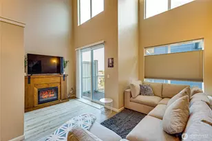 2424 S 41st St, Tacoma, WA 98409 - Photo 2