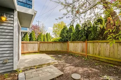 912 NW 85th Street, Seattle, WA 98117 - Photo 16