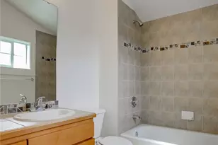 912 NW 85th St, Seattle, WA 98117 - Photo 12