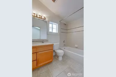 912 NW 85th Street, Seattle, WA 98117 - Photo 10