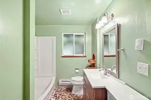 9207 Yakima Ave S, Tacoma, WA 98444 - Photo 14