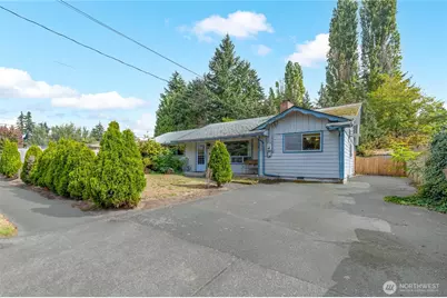 9207 Yakima Avenue S, Tacoma, WA 98444 - Photo 2