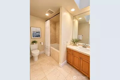4239 206th Avenue SE, Sammamish, WA 98075 - Photo 36