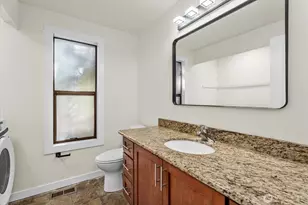 8543 Avondale Rd NE, Redmond, WA 98052 - Photo 34