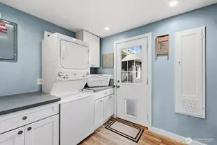 3604 SW Thistle St, Seattle, WA 98126 - Photo 12