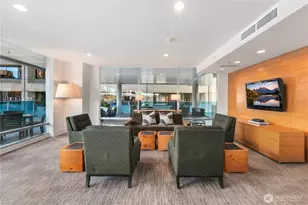 737 Olive Way, Seattle, WA 98101 - Photo 28