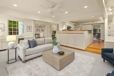 5209 55th Avenue NE, Seattle, WA 98105 - Photo 8