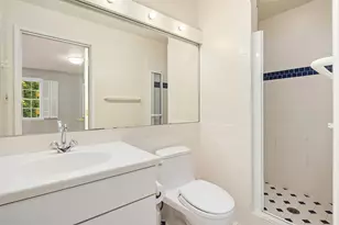 5209 55th Ave NE, Seattle, WA 98105 - Photo 24