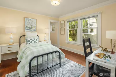 1960 26th Avenue E, Seattle, WA 98112 - Photo 16