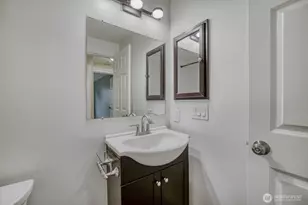 3402 I St NE, Auburn, WA 98002 - Photo 10