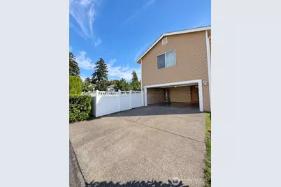 2234 Wallace Loop, DuPont, WA 98327 - Photo 32