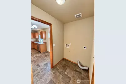 2234 Wallace Loop, DuPont, WA 98327 - Photo 14