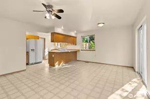 8416 Ainsworth, Tacoma, WA 98444 - Photo 10