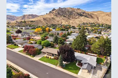 1308 Wedgewood Avenue, Wenatchee, WA 98801 - Photo 36