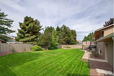 1308 Wedgewood Avenue, Wenatchee, WA 98801 - Photo 34