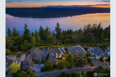 2451 204th Terrace NE, Sammamish, WA 98074 - Photo 40