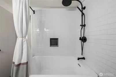 9628 S 214th Street, Kent, WA 98031 - Photo 22