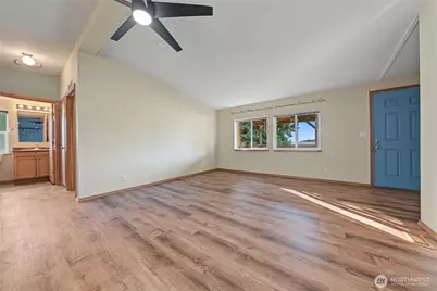 2285 Basin Street SW #6, Ephrata, WA 98823 - Photo 4
