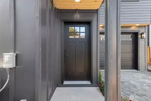 935 NW 61st St, Seattle, WA 98107 - Photo 2