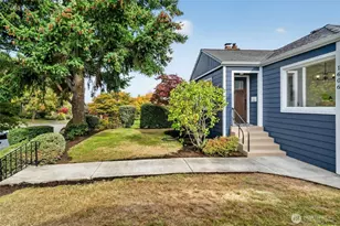 1606 42nd Ave SW, Seattle, WA 98116 - Photo 2