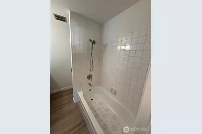 15509 Meridian Avenue N, Shoreline, WA 98133 - Photo 20