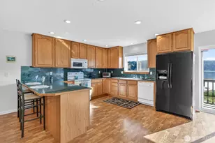 730 E North Bay Rd, Allyn, WA 98524 - Photo 8
