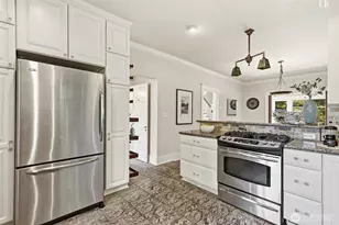 5246 12th Ave NE, Seattle, WA 98105 - Photo 16