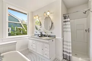 5246 12th Ave NE, Seattle, WA 98105 - Photo 26