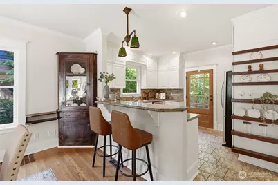 5246 12th Avenue NE, Seattle, WA 98105 - Photo 12