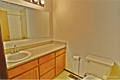 9925 61st Avenue E, Puyallup, WA 98373 - Photo 14