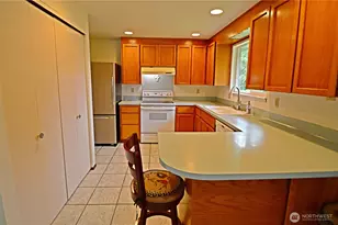 9925 61st Ave E, Puyallup, WA 98373 - Photo 6