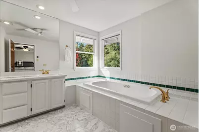 36023 3rd Avenue S, Federal Way, WA 98003 - Photo 18